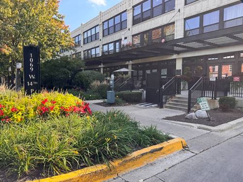 1069 W 14th Unit 229, Chicago, IL 60608