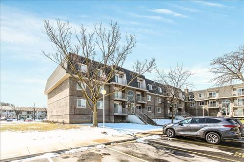 831 Mcintosh Unit 208, Prospect Heights, IL 60070