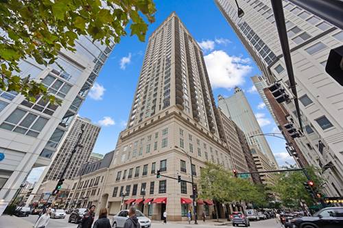10 E Delaware Unit 27E, Chicago, IL 60611