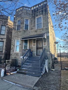 3511 W Van Buren, Chicago, IL 60624