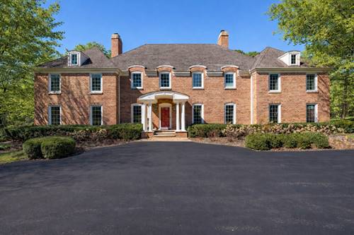 568 Plymouth, Inverness, IL 60067