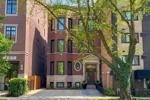 461 W Melrose, Chicago, IL 60657