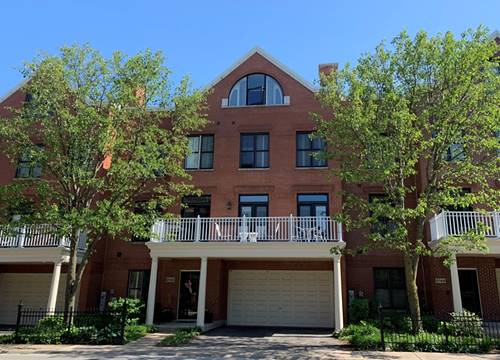 2740 Valor Unit 1, Glenview, IL 60026
