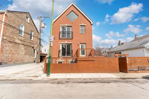 1024 W 18th, Chicago, IL 60608