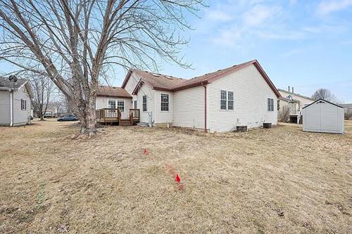 678 S Elizabeth, Maple Park, IL 60151