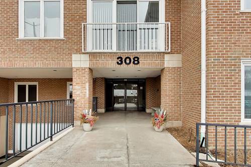 308 Happ Unit 108, Northfield, IL 60093