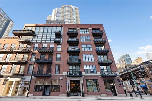 300 W Grand Unit 302, Chicago, IL 60654