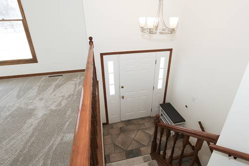 100 Barberry, Crystal Lake, IL 60014