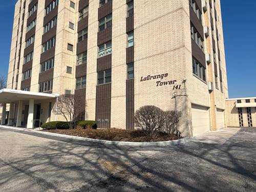 141 N La Grange Unit 801, La Grange, IL 60525