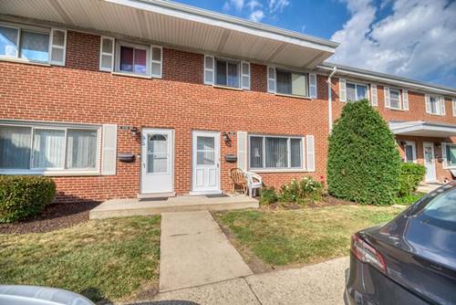1176 N Boxwood Unit A, Mount Prospect, IL 60056