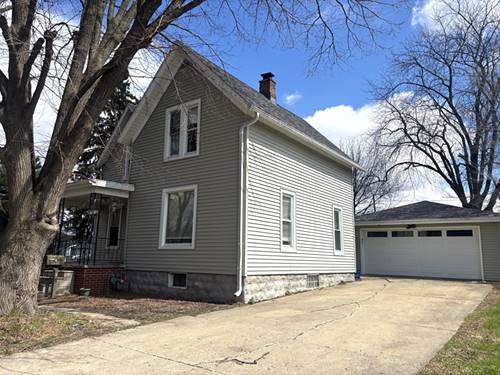 308 S 8th, Dekalb, IL 60115