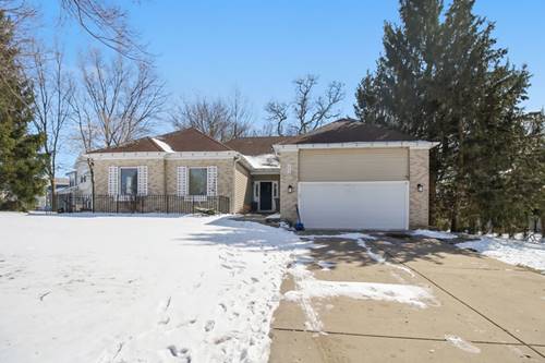 1022 Rosewood, Carpentersville, IL 60110