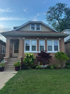 5722 W Eastwood, Chicago, IL 60630