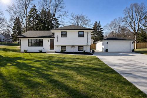 22W080 Valleyview, Glen Ellyn, IL 60137