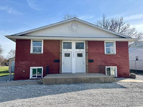 702 4th, Ottawa, IL 61350