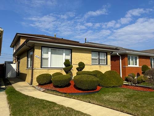 8220 S Mozart, Chicago, IL 60652