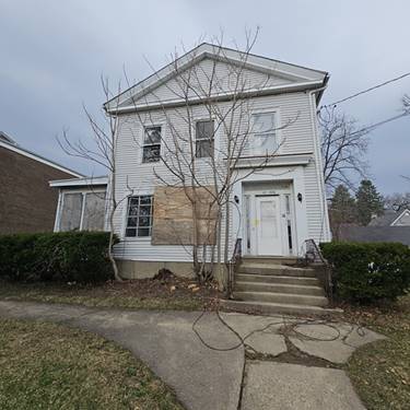 212 S Tryon, Woodstock, IL 60098