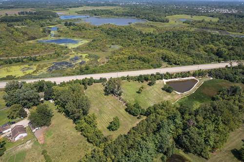 303 Algonquin, South Barrington, IL 60010