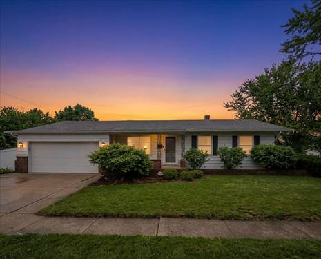 1114 Brentwood, Joliet, IL 60435