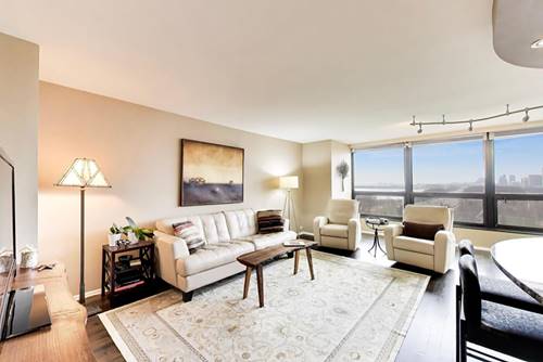 360 E Randolph Unit 702, Chicago, IL 60601