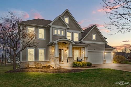 3596 Prestwick, Elgin, IL 60124