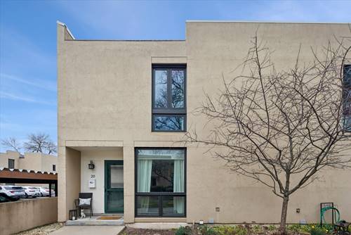 20 Oak Tree Unit 20, Elmhurst, IL 60126
