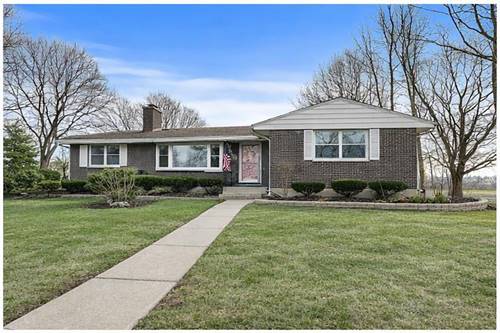 1000 Jackson, St. Charles, IL 60174