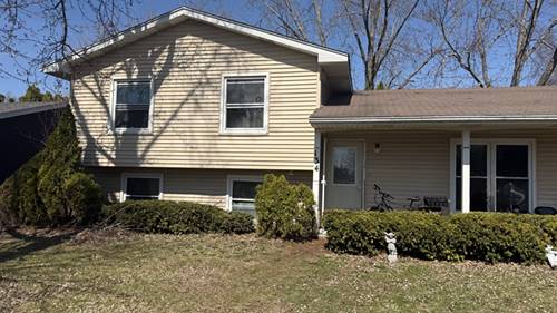 134 Dolores, Oswego, IL 60543