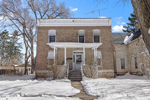 221 Rome, Rockford, IL 61107