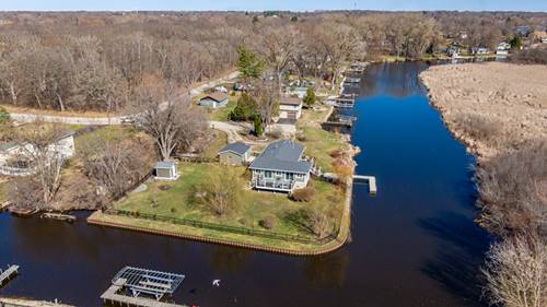 39452 N Petite, Antioch, IL 60002