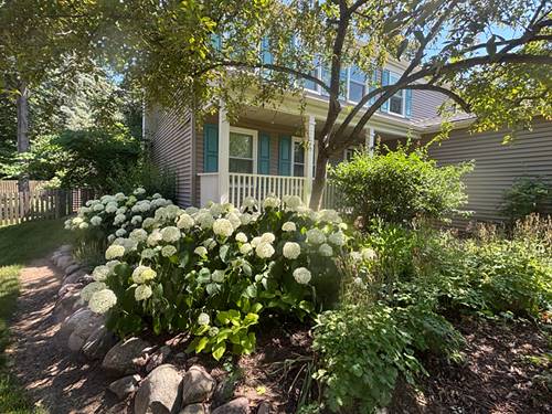 635 Kingsbury, Batavia, IL 60510