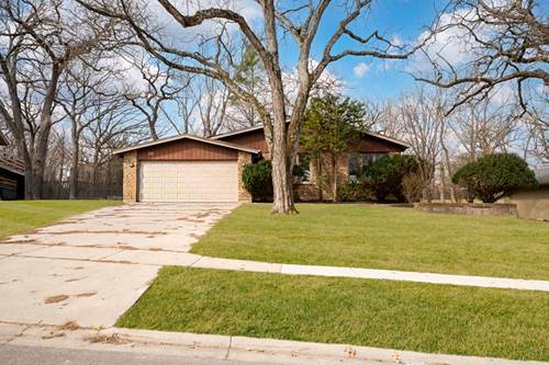 2205 Country Knoll, Elgin, IL 60123