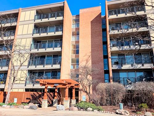 5950 Oakwood Unit 2D, Lisle, IL 60532