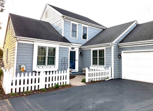 388 Narragansett, Crystal Lake, IL 60012