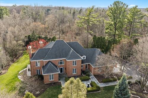 825 Persimmon, St. Charles, IL 60174