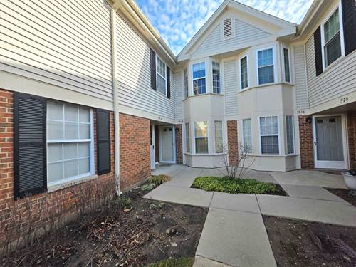 1914 Quaker Hollow, Streamwood, IL 60107