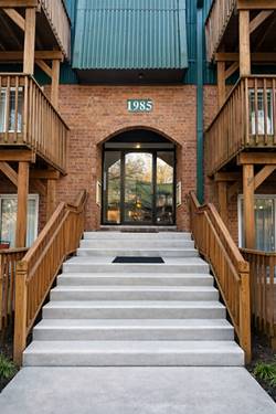 1985 Tall Oaks Unit 1A, Aurora, IL 60505