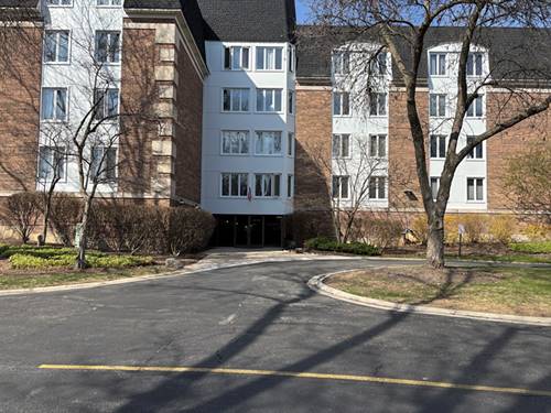 150 Lake Unit 120, Buffalo Grove, IL 60089