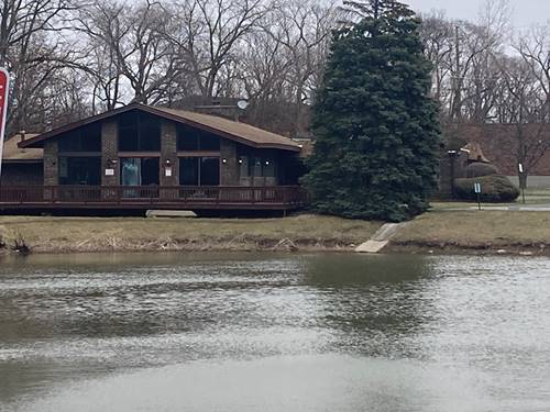 830 Elder Unit B413, Homewood, IL 60430