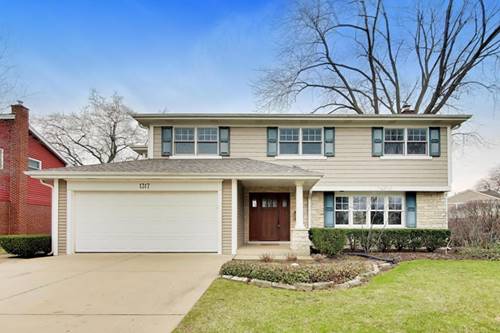 1317 W Grove, Arlington Heights, IL 60005