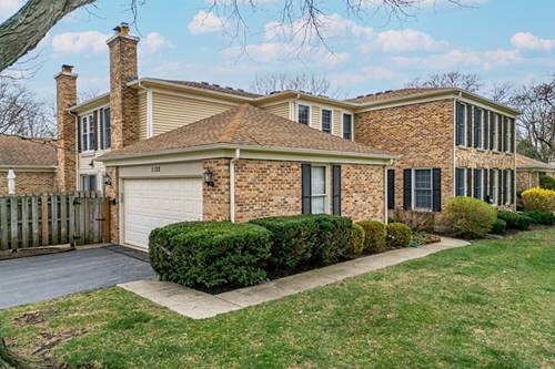 1122 Creekside, Wheaton, IL 60189
