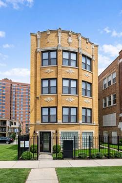 6711 S Paxton, Chicago, IL 60649