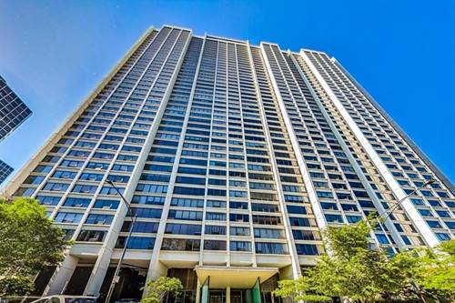 2800 N Lake Shore Unit 414, Chicago, IL 60657