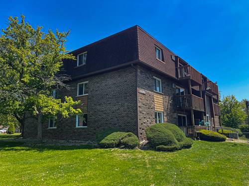 19360 Wolf Unit 8, Mokena, IL 60448