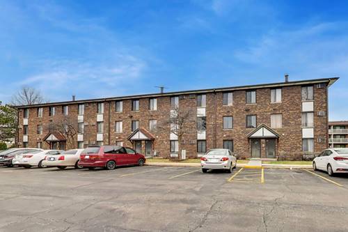 239 Gregory Unit 8, Aurora, IL 60504