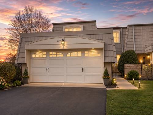 660 Versailles Unit F, Elk Grove Village, IL 60007