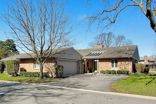 107 Briarwood, Oak Brook, IL 60523