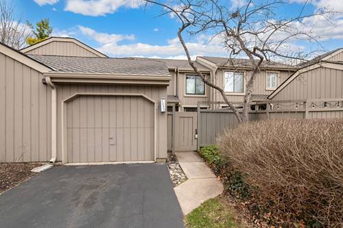 1331 Oak Hill, Lake Barrington, IL 60010