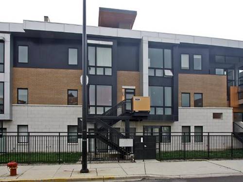 2224 W Madison Unit 201, Chicago, IL 60612
