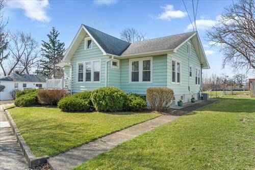 140 S Oriole, Crystal Lake, IL 60014